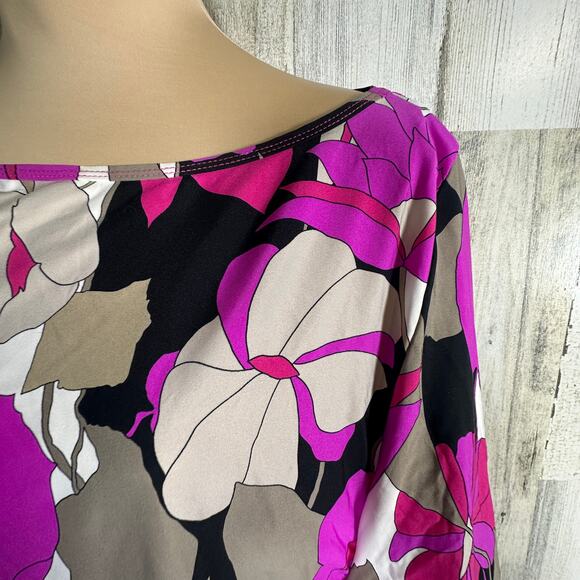 Trina Turk Cover-Up S | Wing Sleeves | Resort Wear | Boho Chic | MSRP $118 - Picture 4 of 6